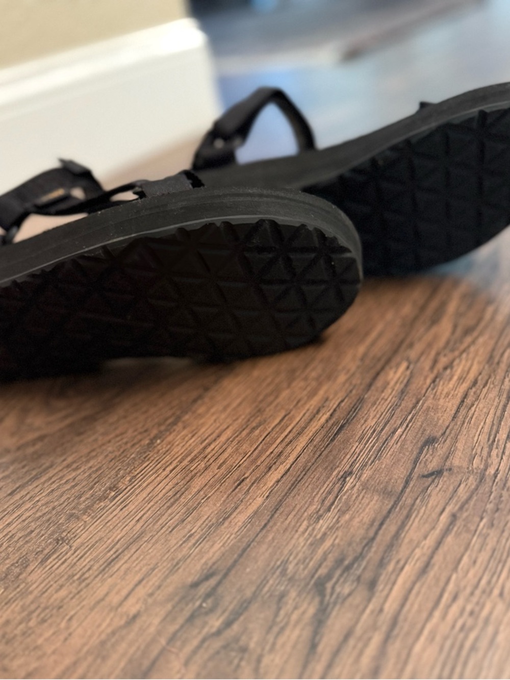 NWOT [Size 7] - Teva Midform Universal Sandals - Picture 3 of 5